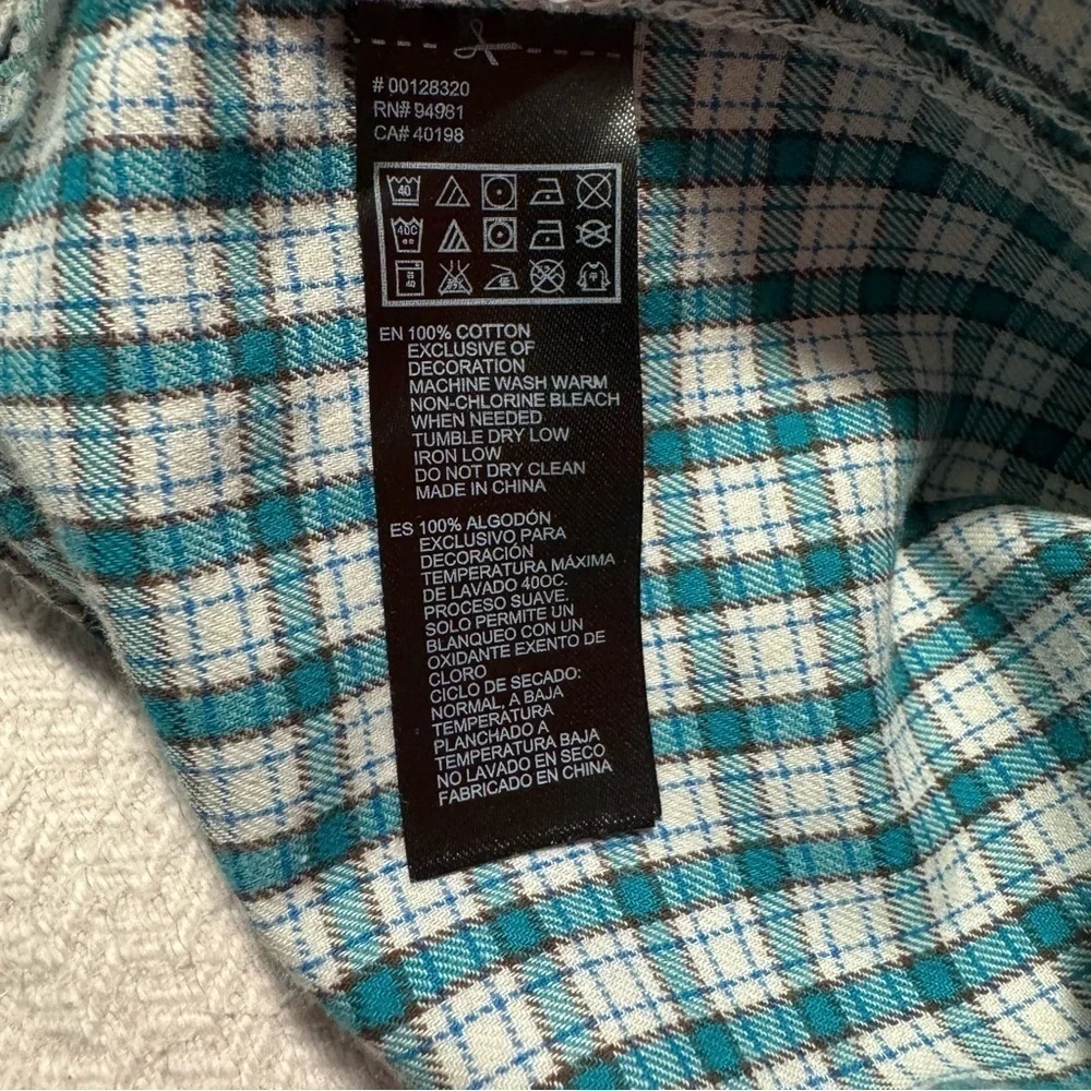 Forever 21 (EUC) Men’s long sleeve button up shirt, size large